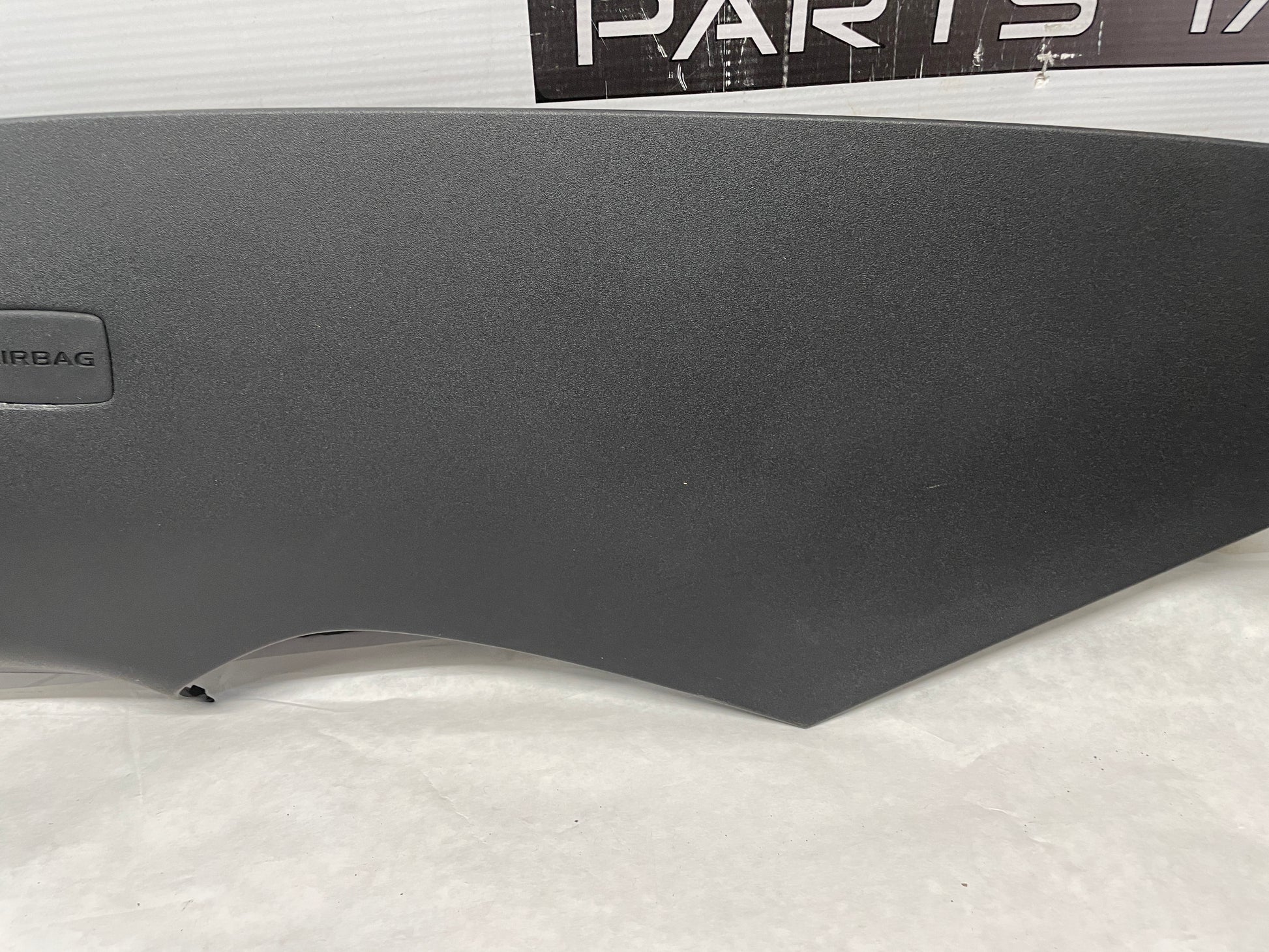 2009 Pontiac G8 GT RH & LH Rear C Pillar Cover Panel OEM - Day's Parts Yard
