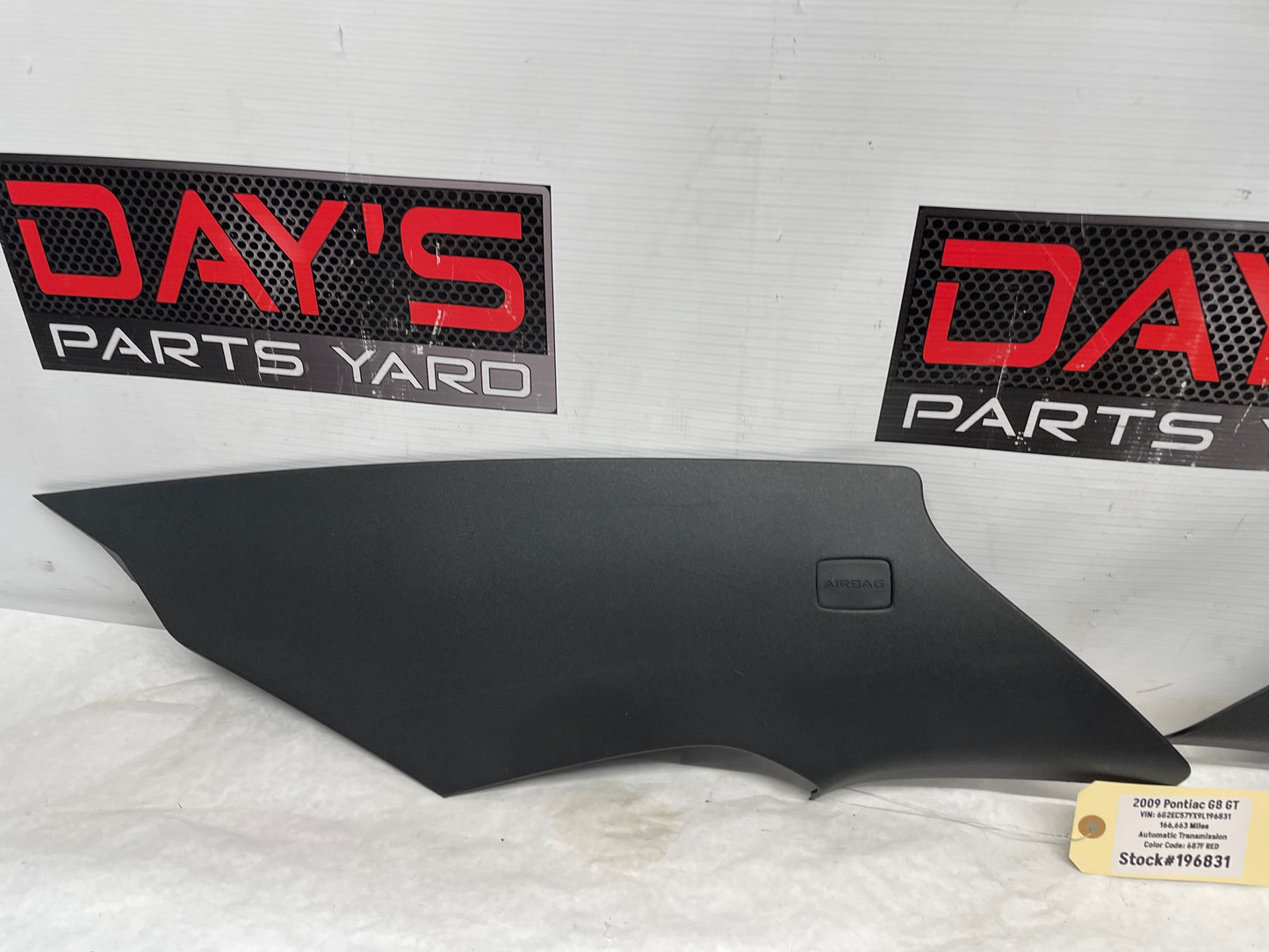 2009 Pontiac G8 GT RH & LH Rear C Pillar Cover Panel OEM - Day's Parts Yard