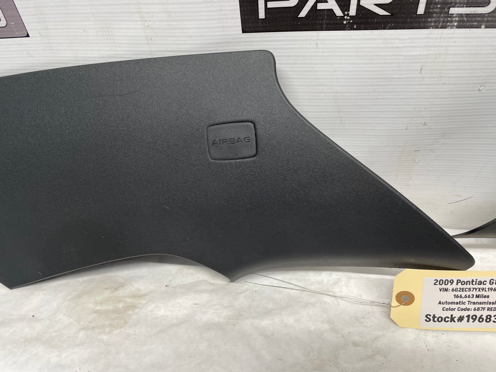 2009 Pontiac G8 GT RH & LH Rear C Pillar Cover Panel OEM - Day's Parts Yard