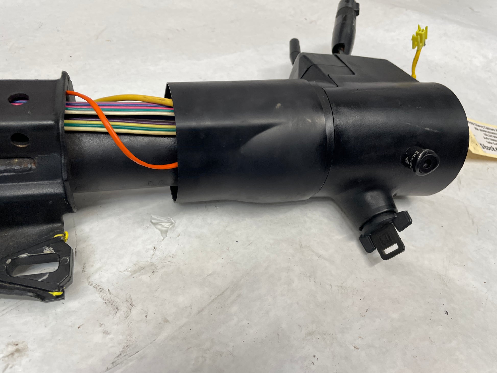 1998 Chevy Camaro Z28 Steering Column w/ Key OEM - Day's Parts Yard