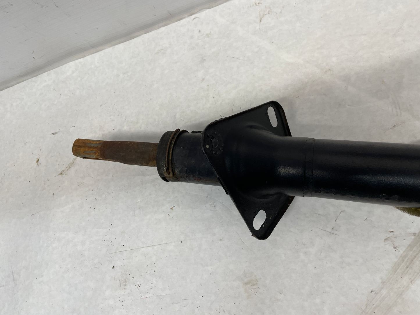 1998 Chevy Camaro Z28 Steering Column w/ Key OEM - Day's Parts Yard