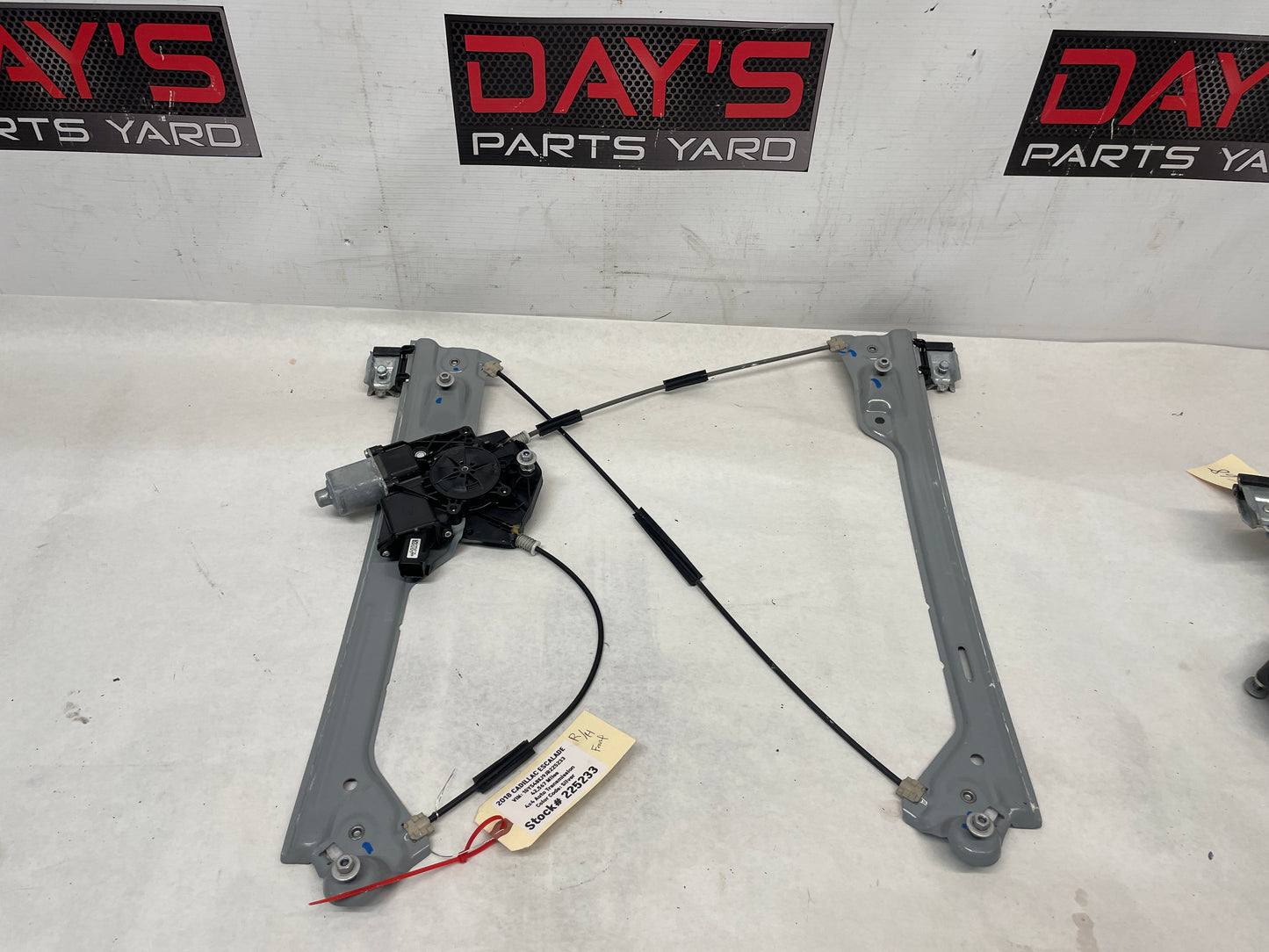 2018 Cadillac Escalade RH Passenger Front Window Regulator w/ Motor OEM