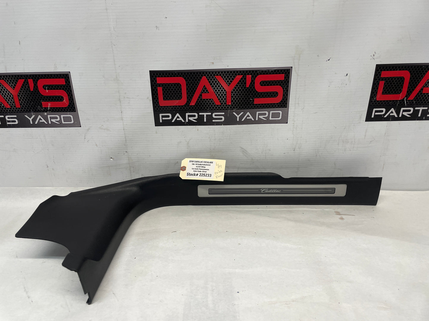 2018 Cadillac Escalade Driver Front Illuminated Scuff Sill Plate Panel  OEM