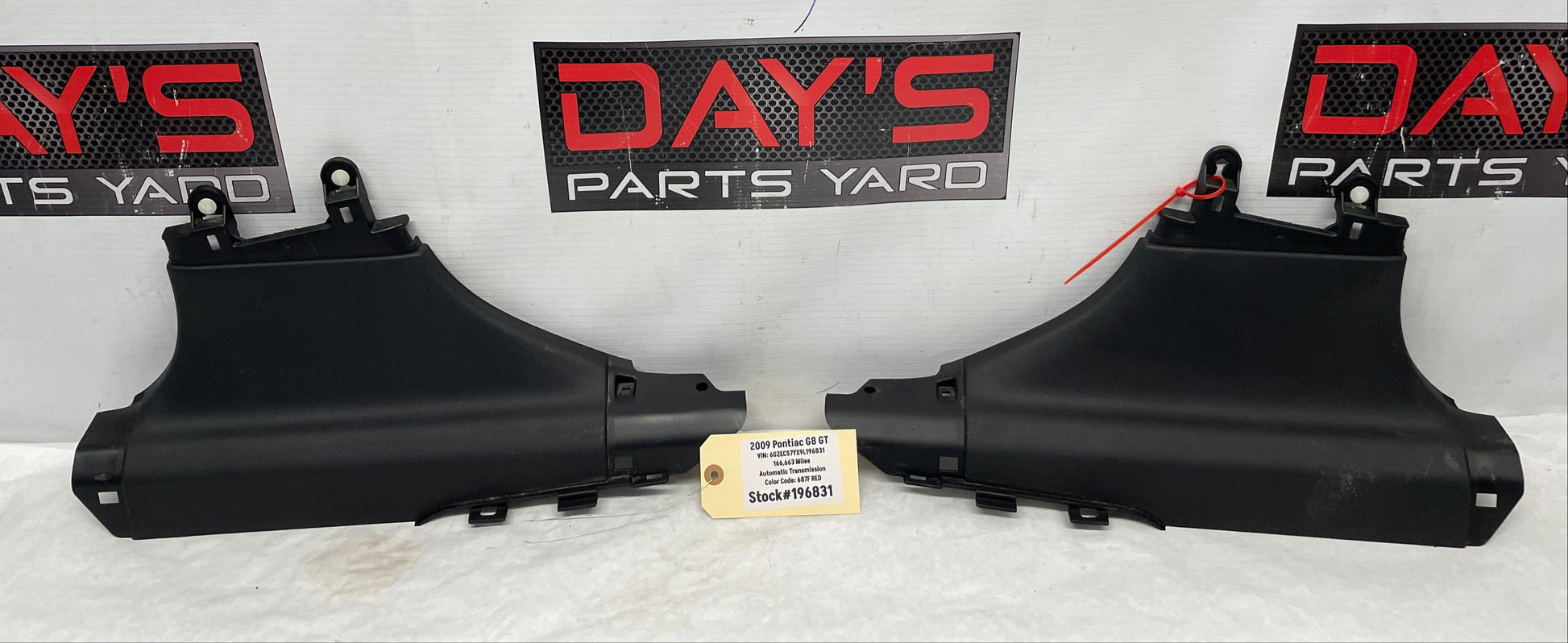 2009 Pontiac G8 GT RH & LH Lower B Pillar Carpet Retainer Trim Panel OEM - Day's Parts Yard
