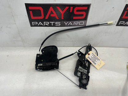 2018 Cadillac Escalade LH Driver Front Door Lock Latch Actuator OEM