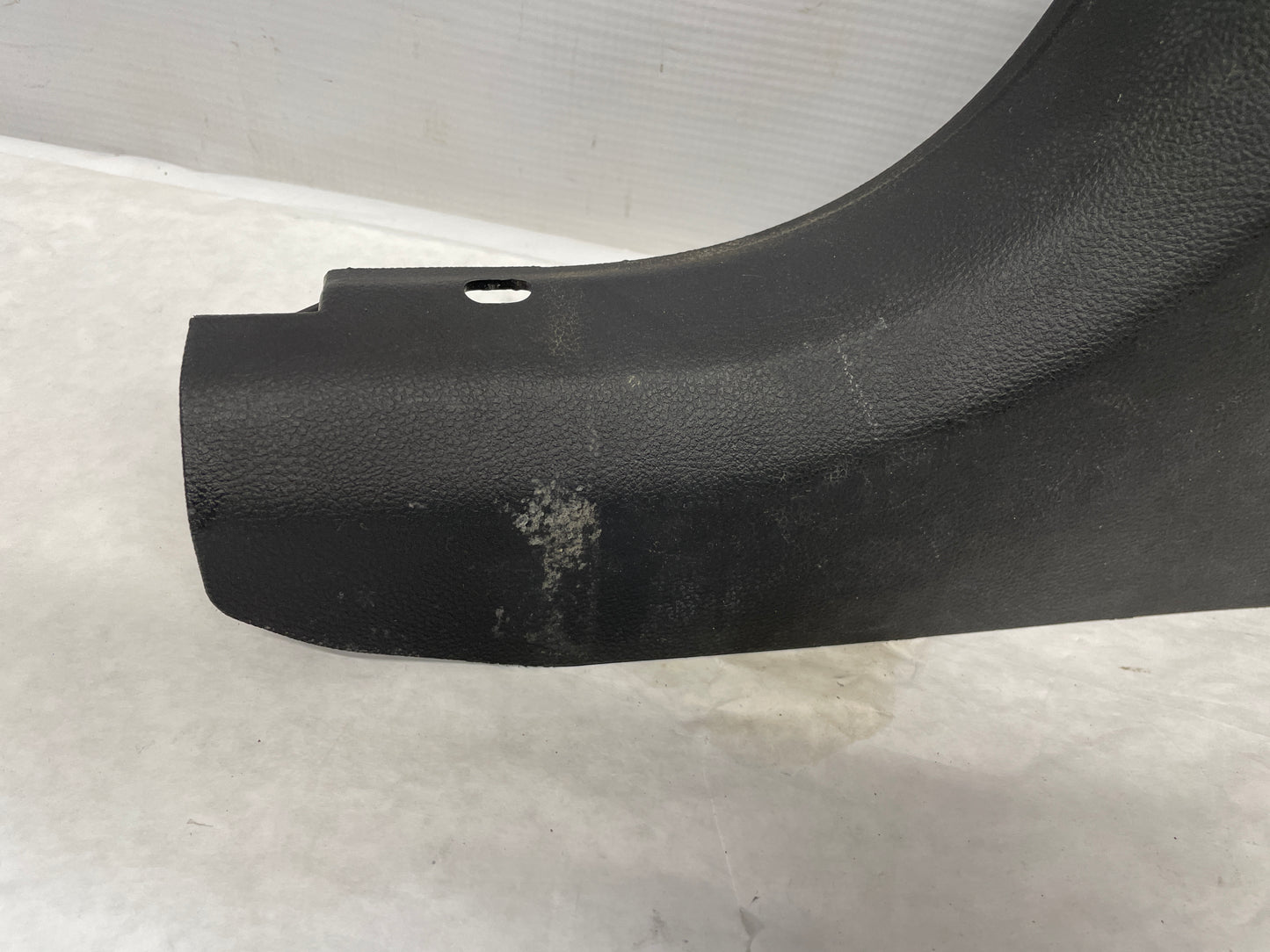 2009 Pontiac G8 GT RH & LH Kick Panel Under Dash Cover Trim  OEM - Day's Parts Yard