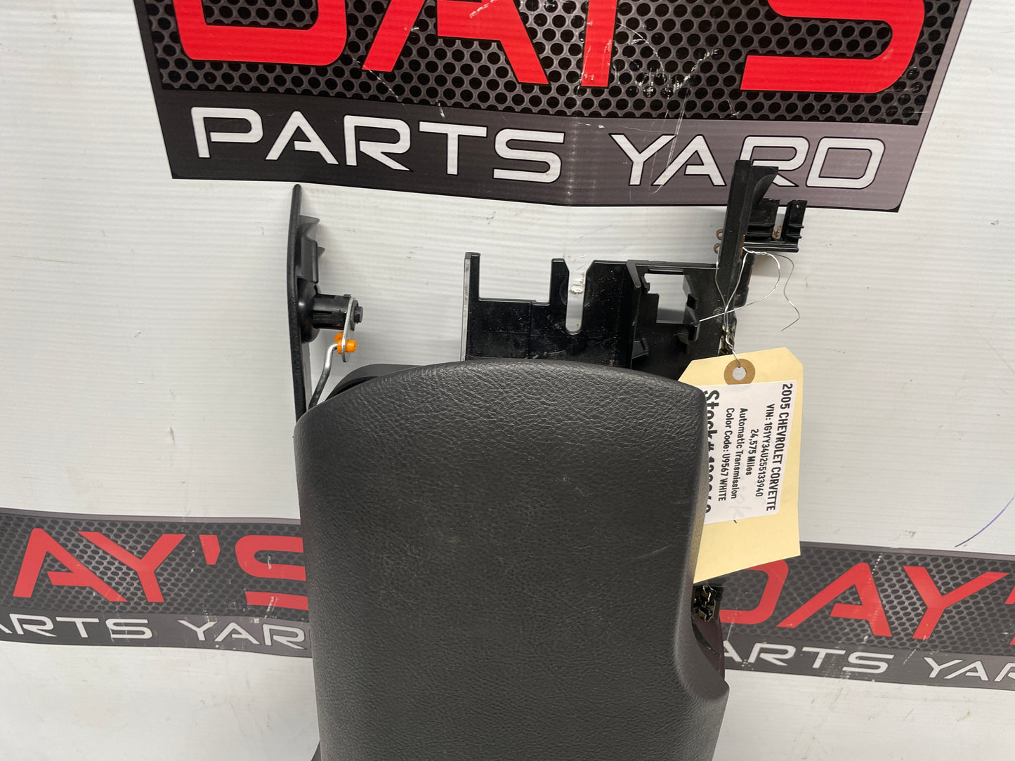 2005 Chevy C6 Corvette Center Console Arm Rest Assembly OEM - Day's Parts Yard