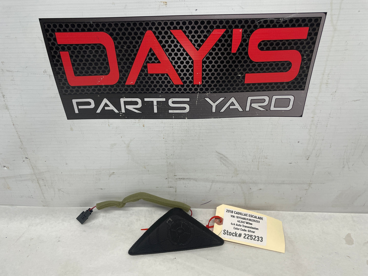 2018 Cadillac Escalade RH Passenger Front Door Panel Tweeter Speaker OEM