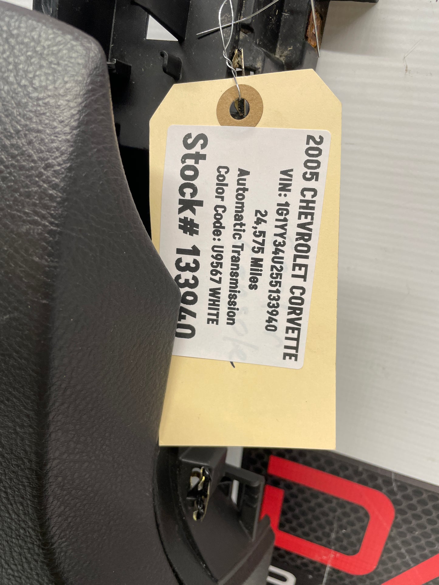 2005 Chevy C6 Corvette Center Console Arm Rest Assembly OEM - Day's Parts Yard