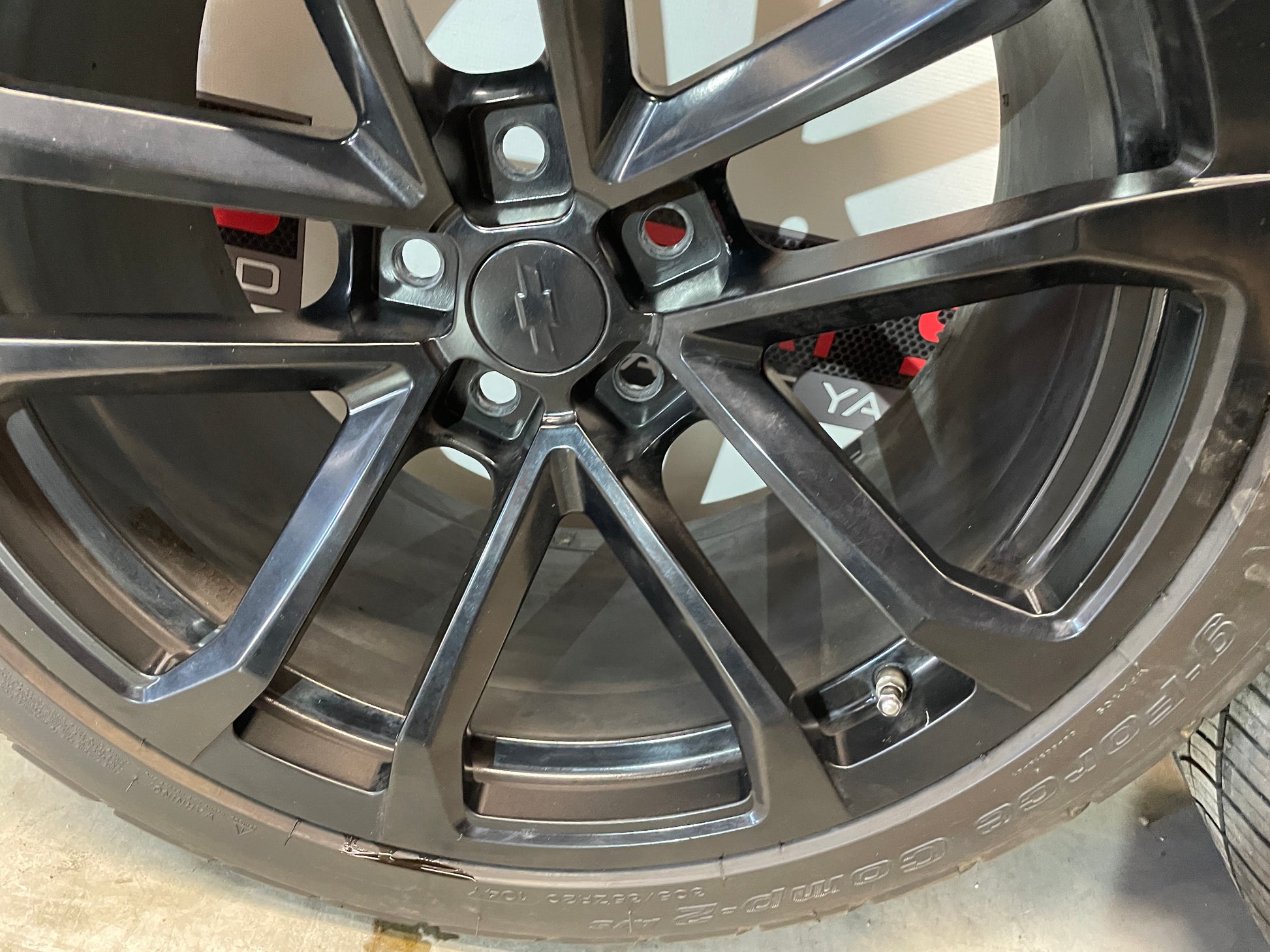 2013 Chevy Camaro ZL1 Wheels & BF Goodrich G Force Tires 285/35ZR20 305/35ZR20 - Day's Parts Yard