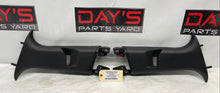 2009 Pontiac G8 GT RH & LH Upper Center B Pillar Trim Cover OEM - Day's Parts Yard