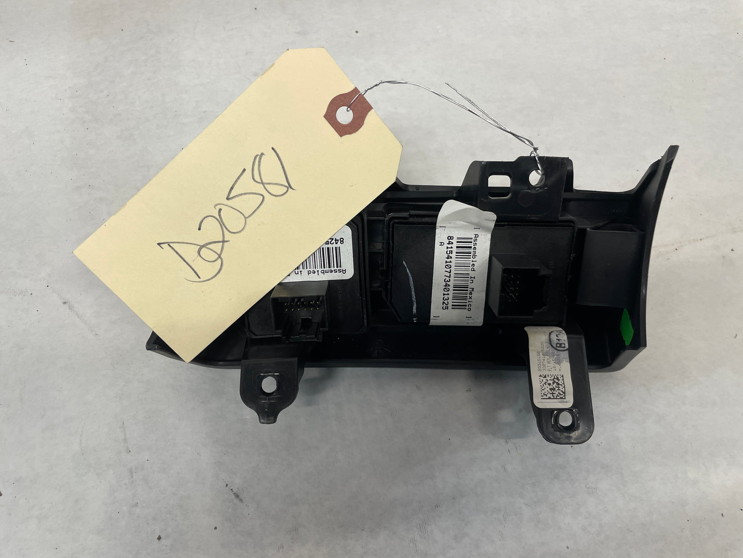 2018 Cadillac Escalade Headlight Light Lamp Control Switch Dash Panel OEM