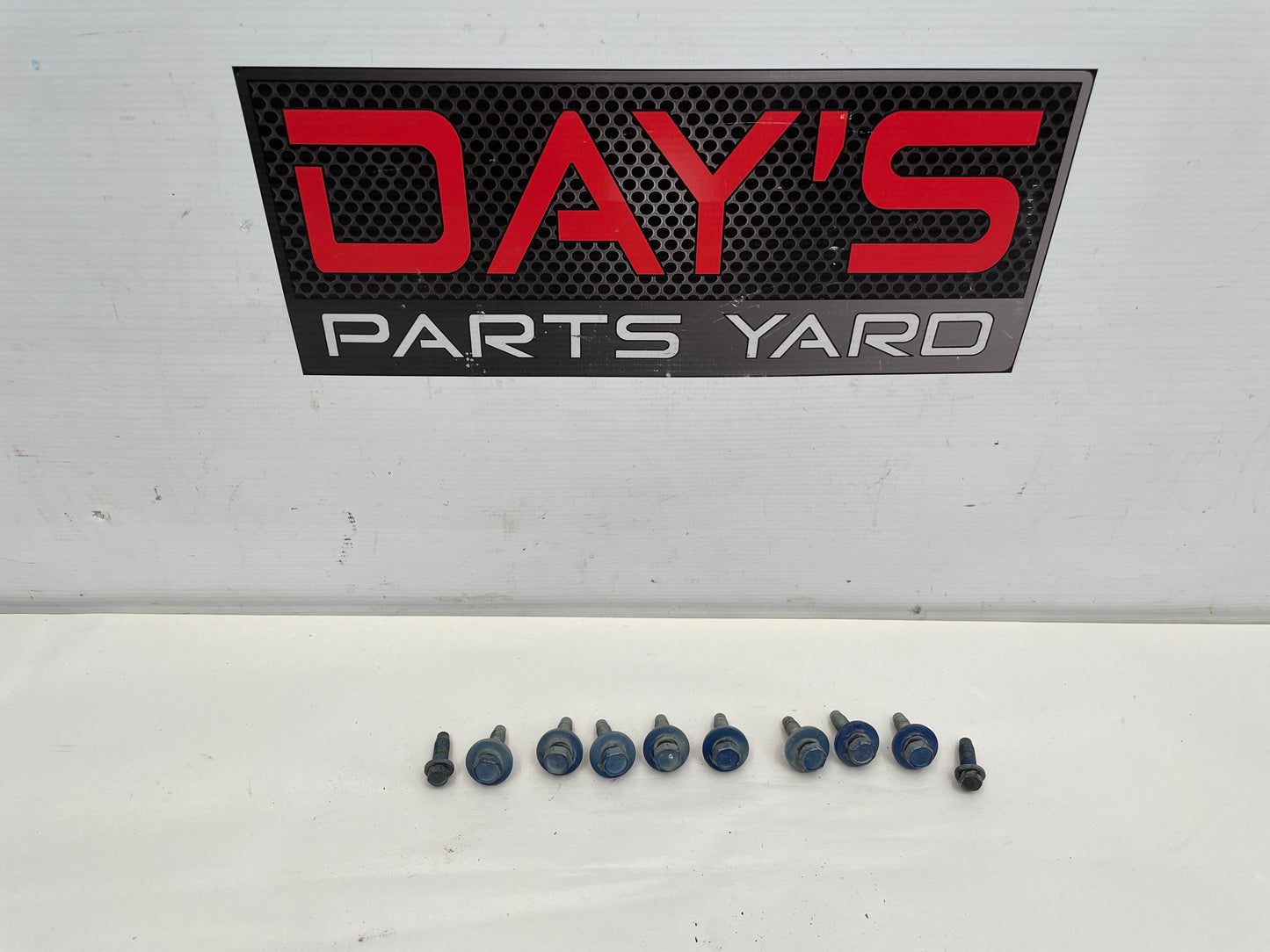2019 Chevy Camaro SS RH & LH Door Hinges Hardware OEM
