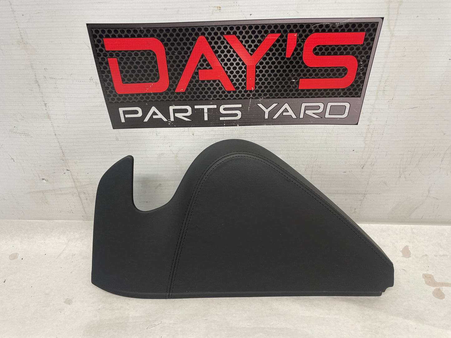 2018 Cadillac Escalade LH Driver Dash Fuse Relay Box Cover Lid OEM
