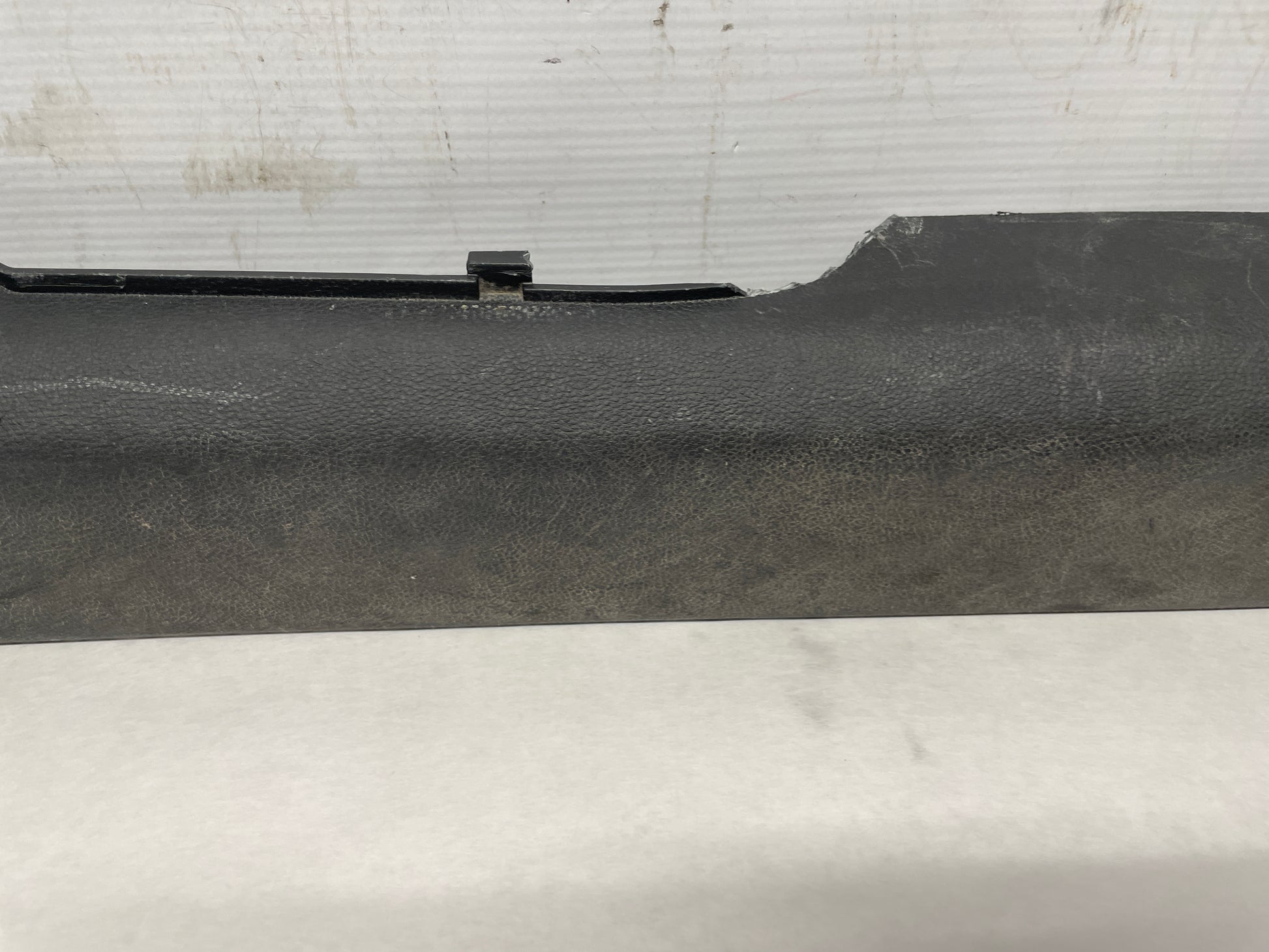 2013 Chevy Caprice PPV RH Passenger Front Door Sill Kick Panel Scuff Plate Trim Molding OEM - Day's Parts Yard
