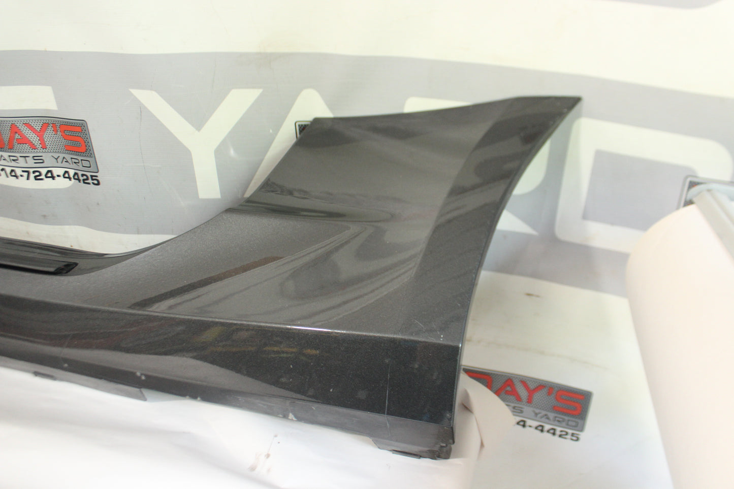 2016 Chevy Camaro SS LH Driver Rocker Molding Panel OEM