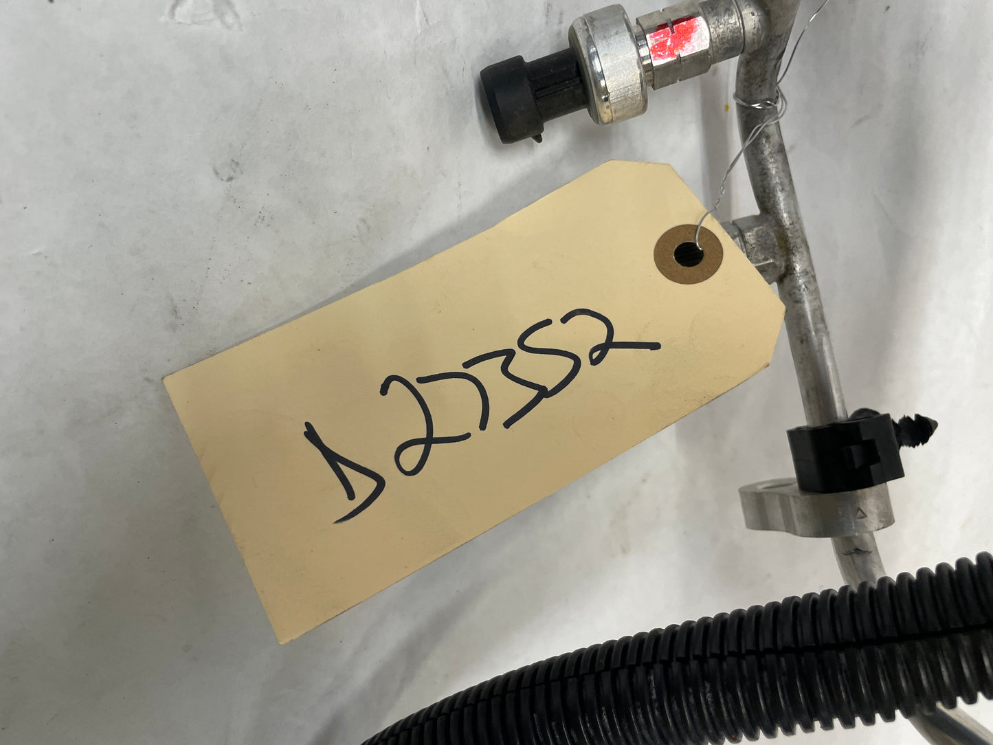 2005 Chevy C6 Corvette A/C Air Conditioner Hose Line Pipe Tube OEM - Day's Parts Yard