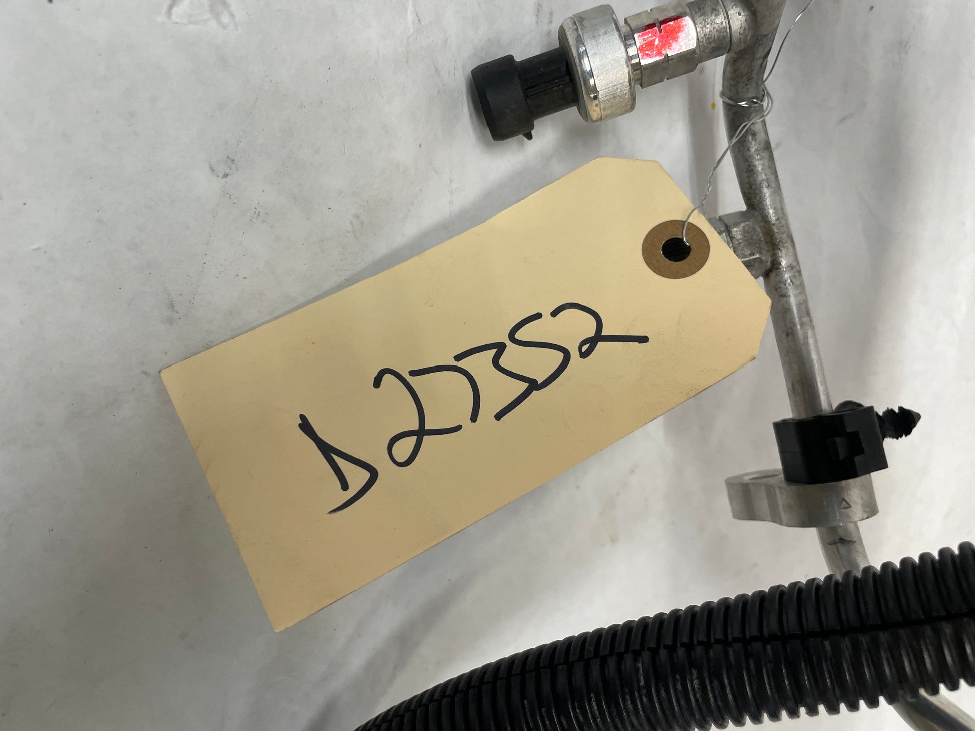 2005 Chevy C6 Corvette A/C Air Conditioner Hose Line Pipe Tube OEM - Day's Parts Yard