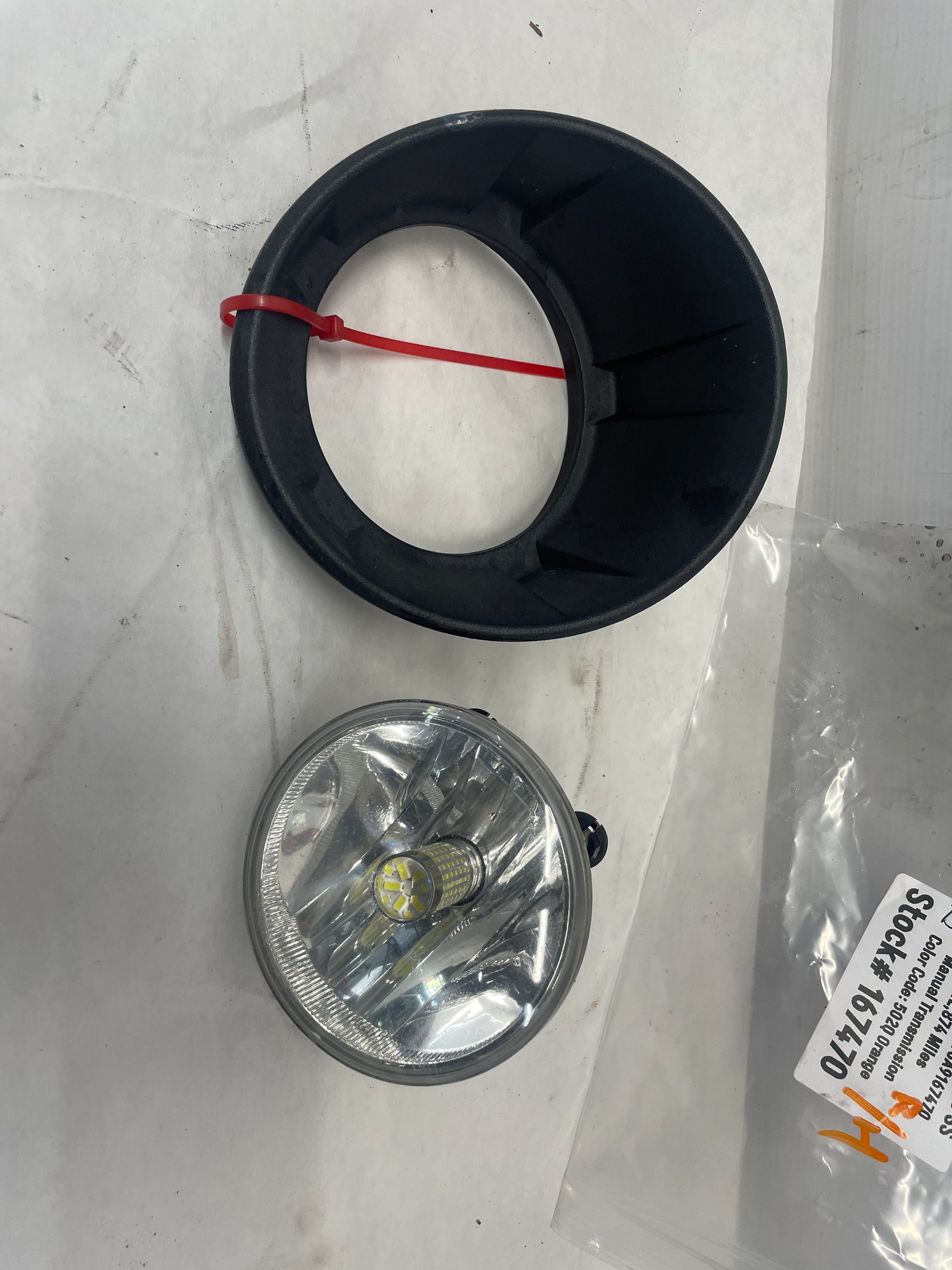 2010 Chevy Camaro SS RH Passenger Fog Light & Bezel OEM - Day's Parts Yard
