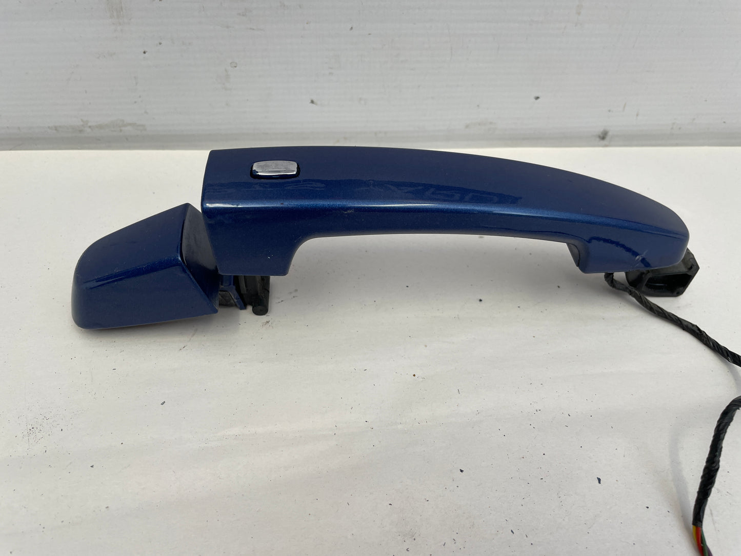 2019 Chevy Camaro SS Front RH Passenger Exterior Door Handle OEM