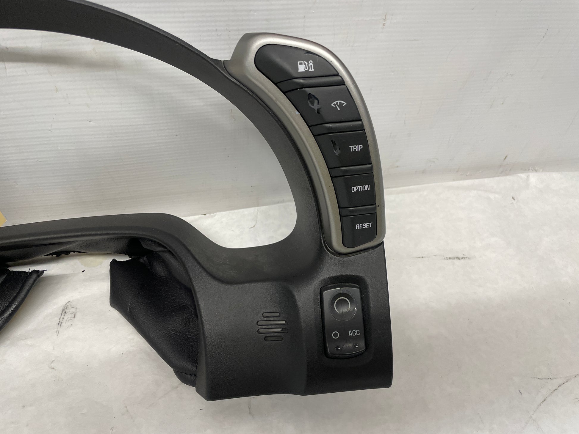 2005 Chevy C6 Corvette Convertible Gauge Instrument Bezel Cluster Trim Control Buttons OEM - Day's Parts Yard