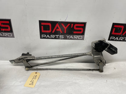 2005 Chevy C6 Corvette Windshield Wiper Linkage Transmission w/ Motor OEM - Day's Parts Yard