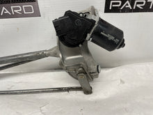2005 Chevy C6 Corvette Windshield Wiper Linkage Transmission w/ Motor OEM - Day's Parts Yard