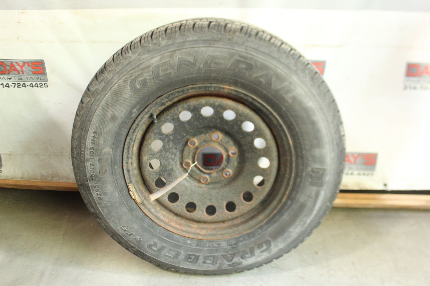 2014 GMC Sierra C1500 Spare Tire Grabber General 255/70R17 OEM