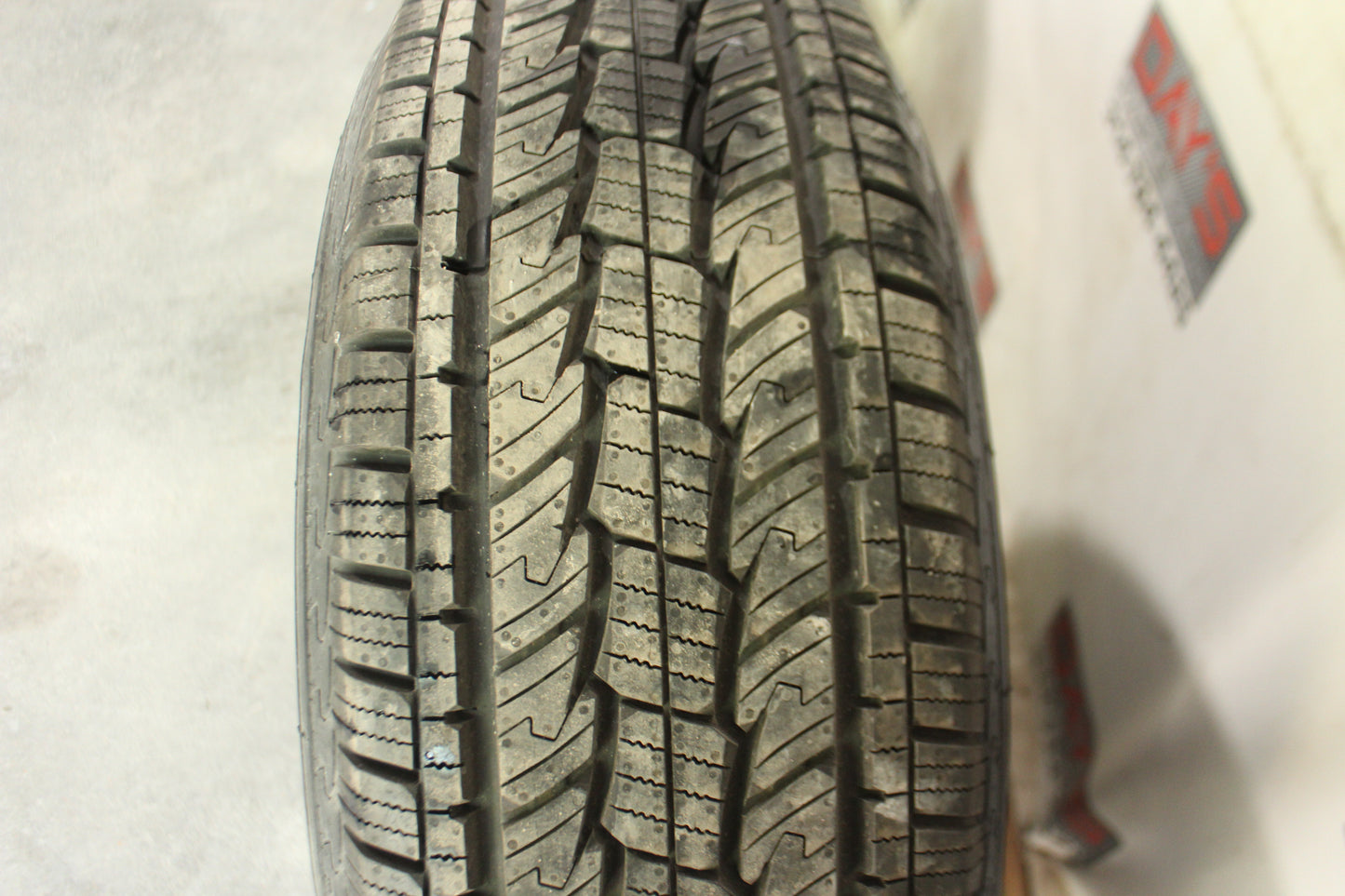 2014 GMC Sierra C1500 Spare Tire Grabber General 255/70R17 OEM