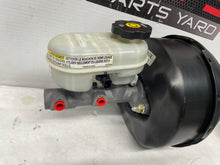 2005 Chevy C6 Corvette Power Brake Booster W/ Master Cylinder Reservoir & Cap OEM - Day's Parts Yard