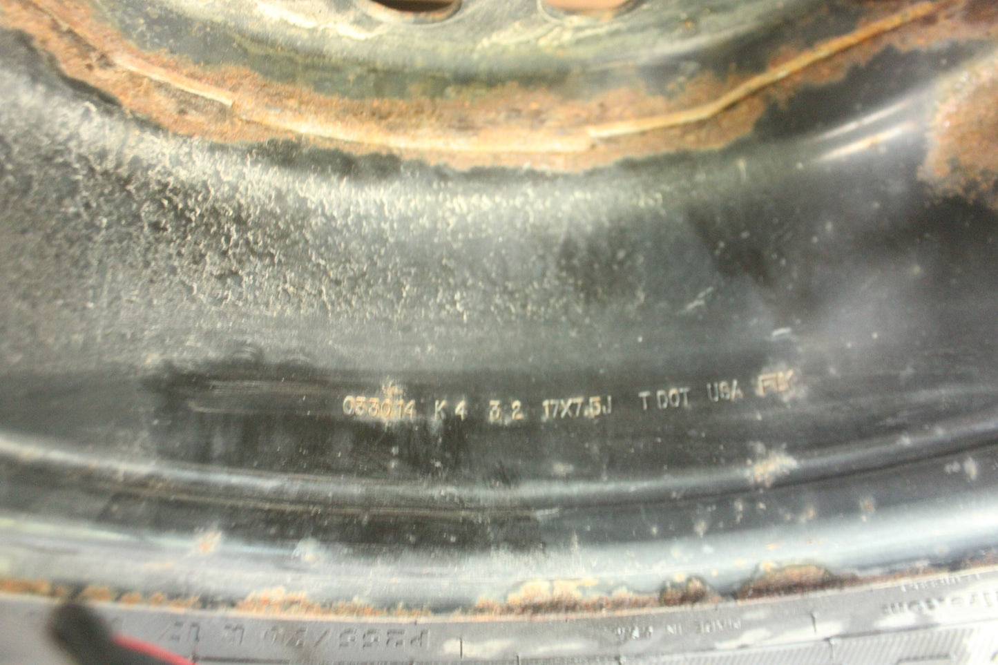 2014 GMC Sierra C1500 Spare Tire Grabber General 255/70R17 OEM