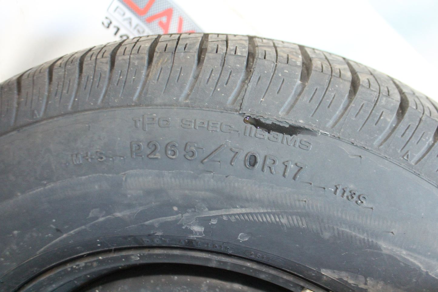 2014 GMC Sierra K1500 Denali Spare Tire Goodyear 265/70R17 OEM
