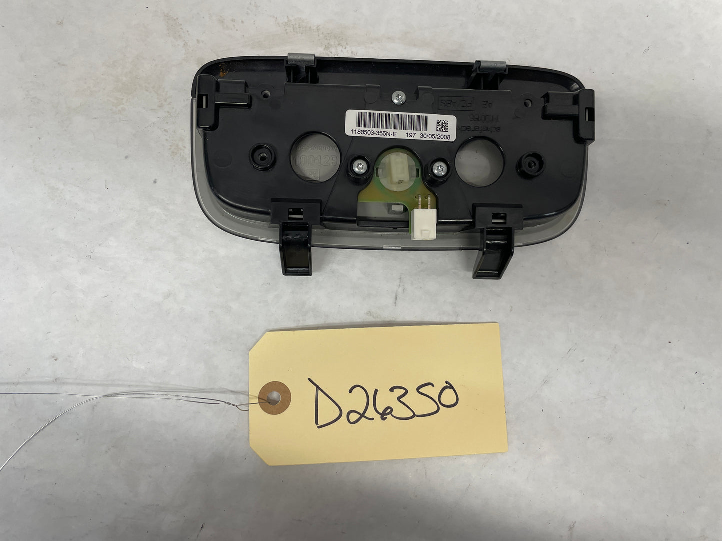 2009 Pontiac G8 GT Rear Dome Console Roof Light OEM - Day's Parts Yard