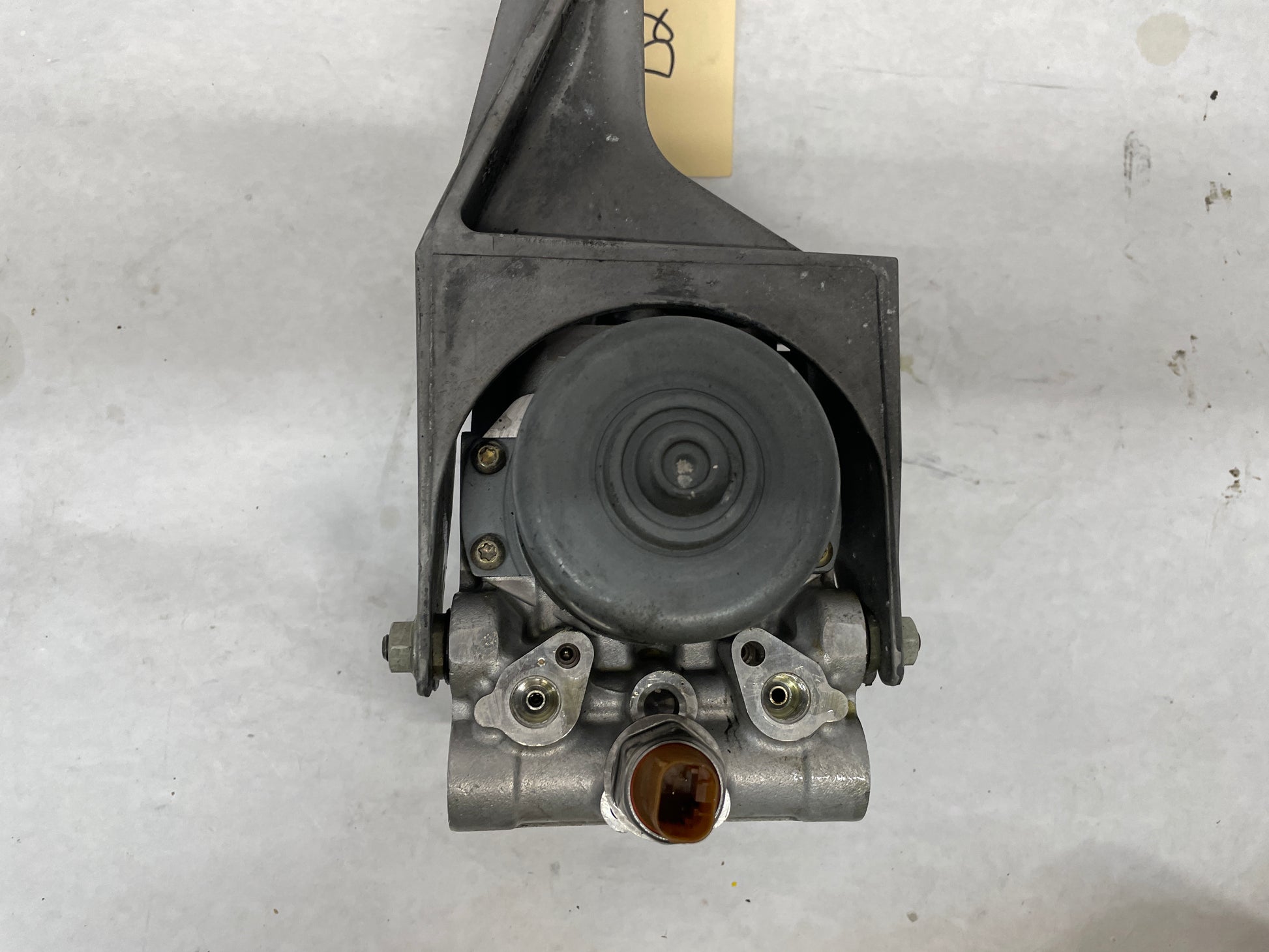 2005 Chevy C6 Corvette ABS Anti Lock Brake Pump Control Module Valve OEM - Day's Parts Yard