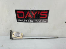 2005 Pontiac GTO Automatic Transmission Shifter Linkage Rod OEM - Day's Parts Yard