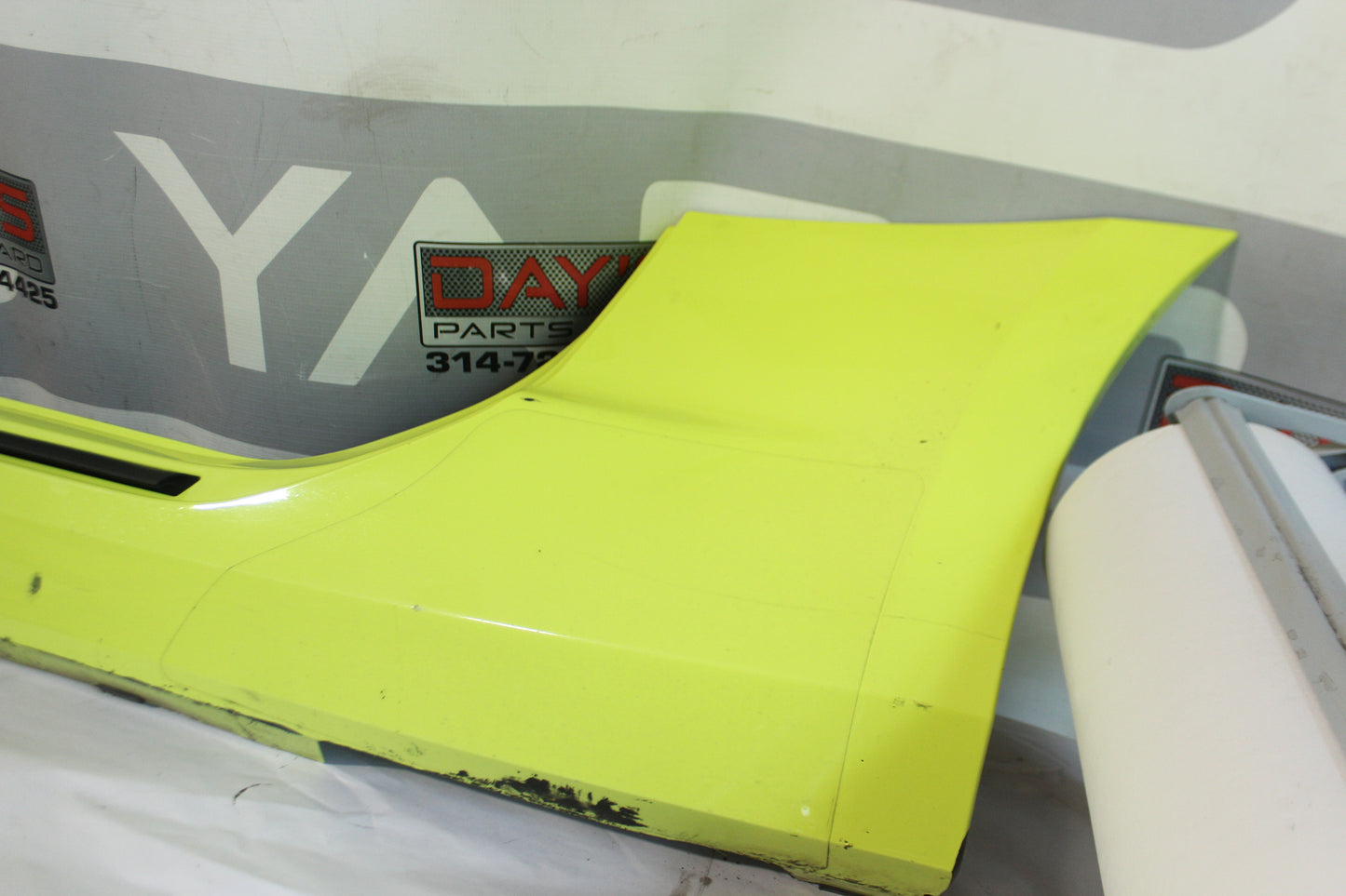 2019 Chevy Camaro SS 1LE LH Driver Rocker Molding Panel OEM