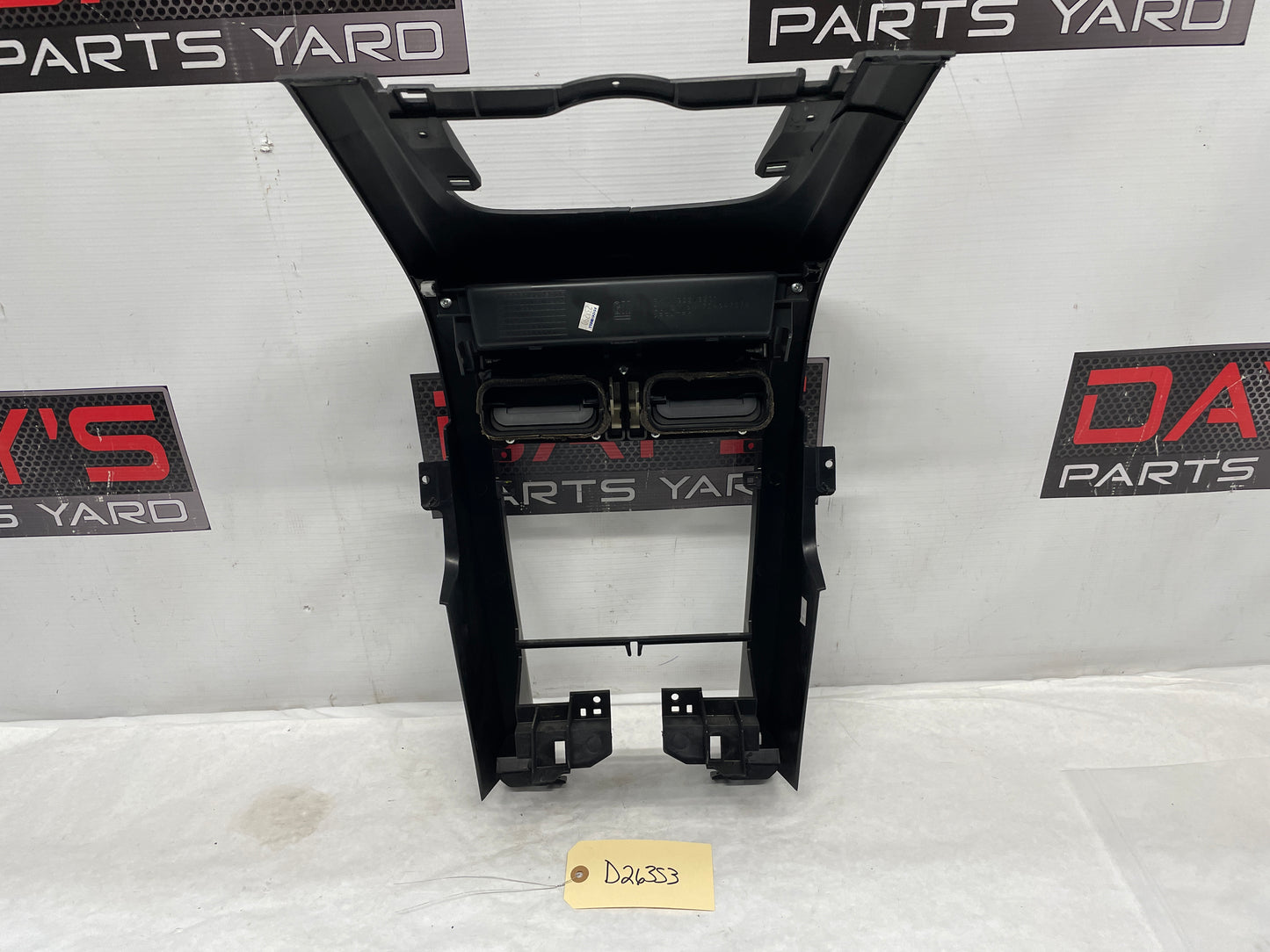 2009 Pontiac G8 GT Center Console Radio Bezel OEM - Day's Parts Yard