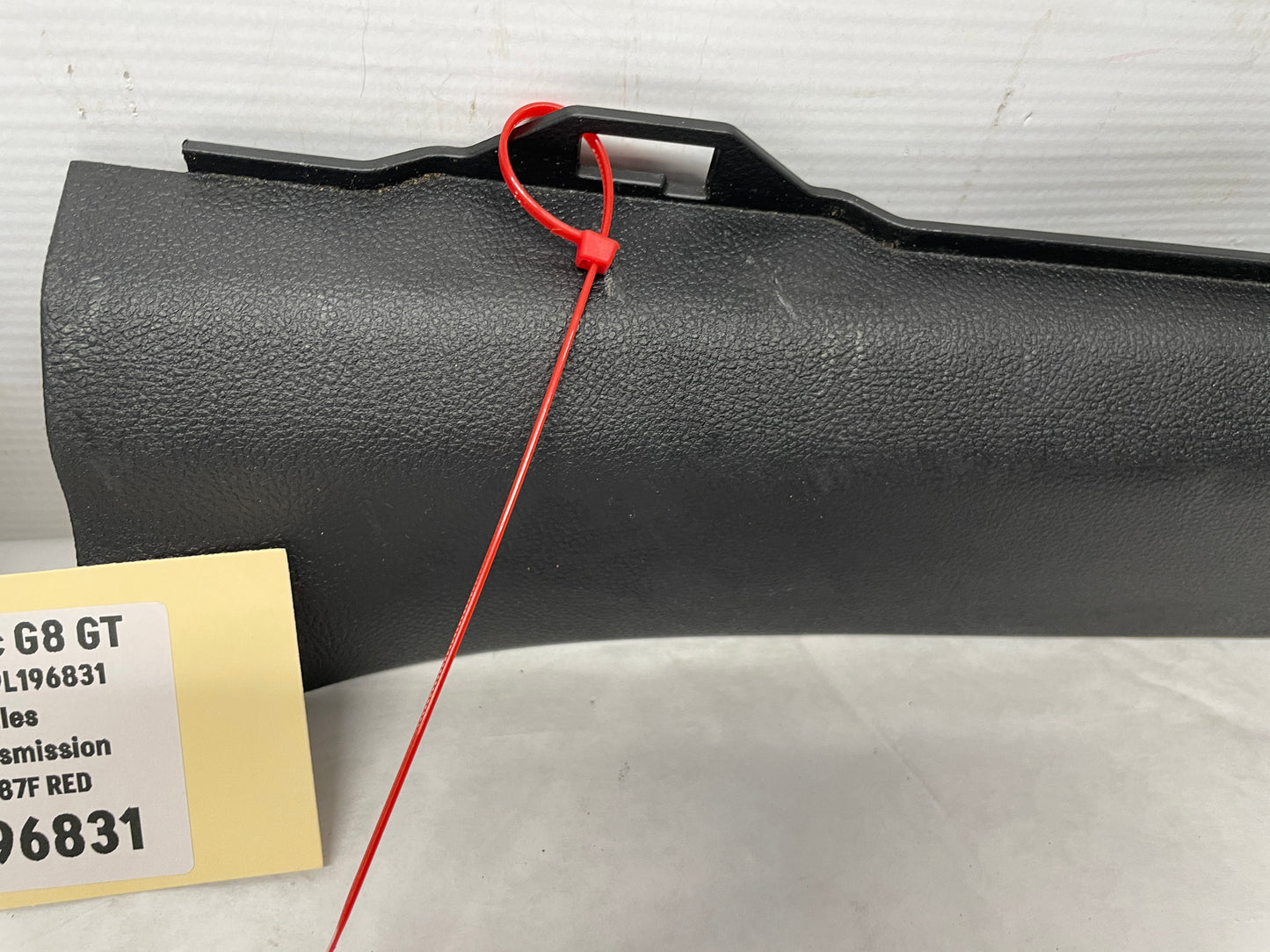 2009 Pontiac G8 GT RH & LH Front Interior Carpet Retainer Sill Plate Panel OEM - Day's Parts Yard