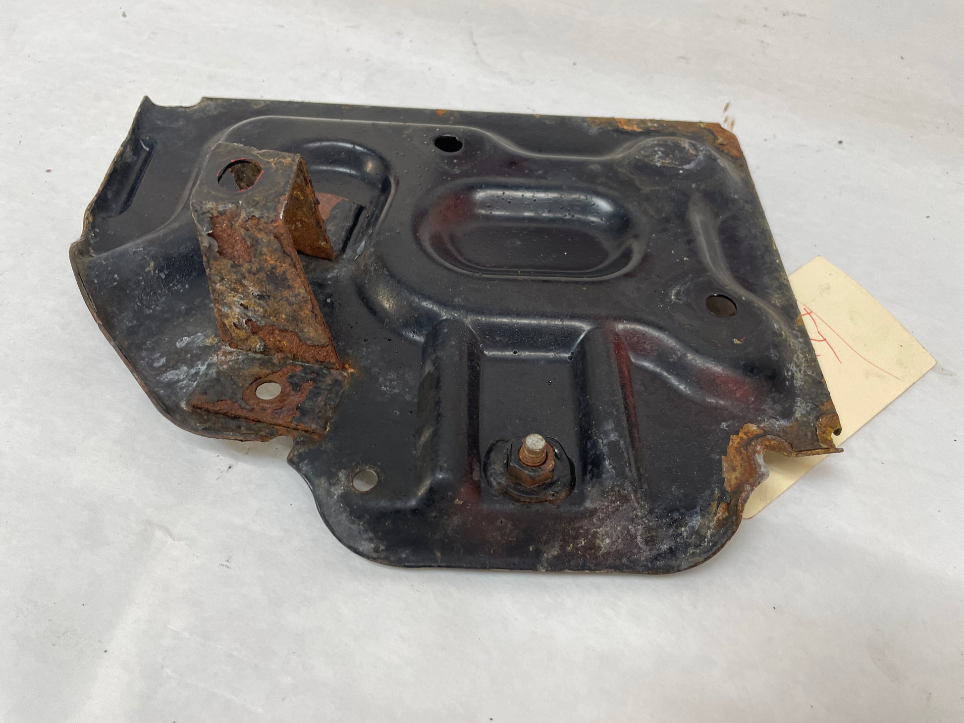 2005 Pontiac GTO Battery Tray OEM - Day's Parts Yard
