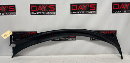 2005 Chevy C6 Corvette Windshield Vent Cowl Grille Trim Panel OEM - Day's Parts Yard