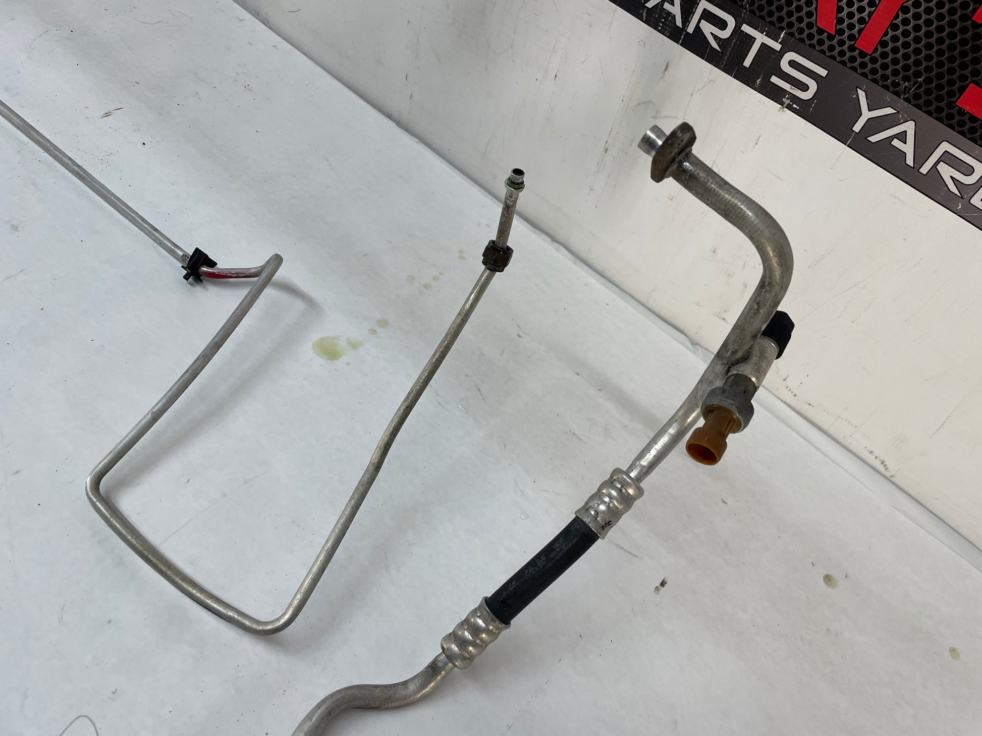 2005 Pontiac GTO Air Conditioner Compressor AC Hoses Lines Tubes OEM - Day's Parts Yard