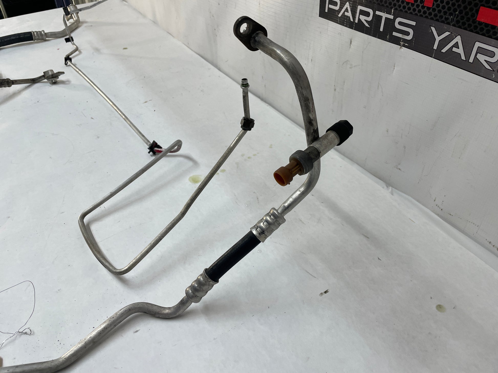 2005 Pontiac GTO Air Conditioner Compressor AC Hoses Lines Tubes OEM - Day's Parts Yard