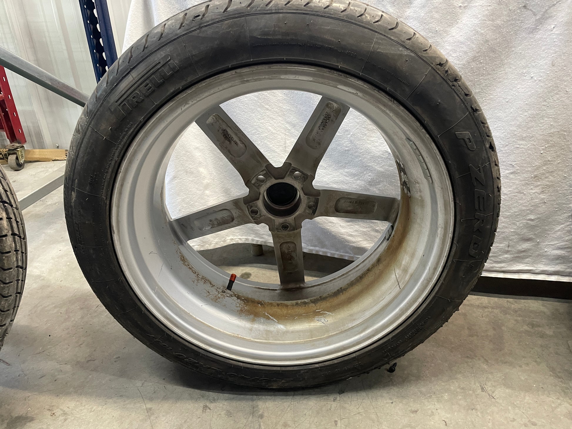 2012 Chevy Camaro SS Ravetti M13 Wheel and Tire Set 20X8.5 LOCAL PICK UP - Day's Parts Yard