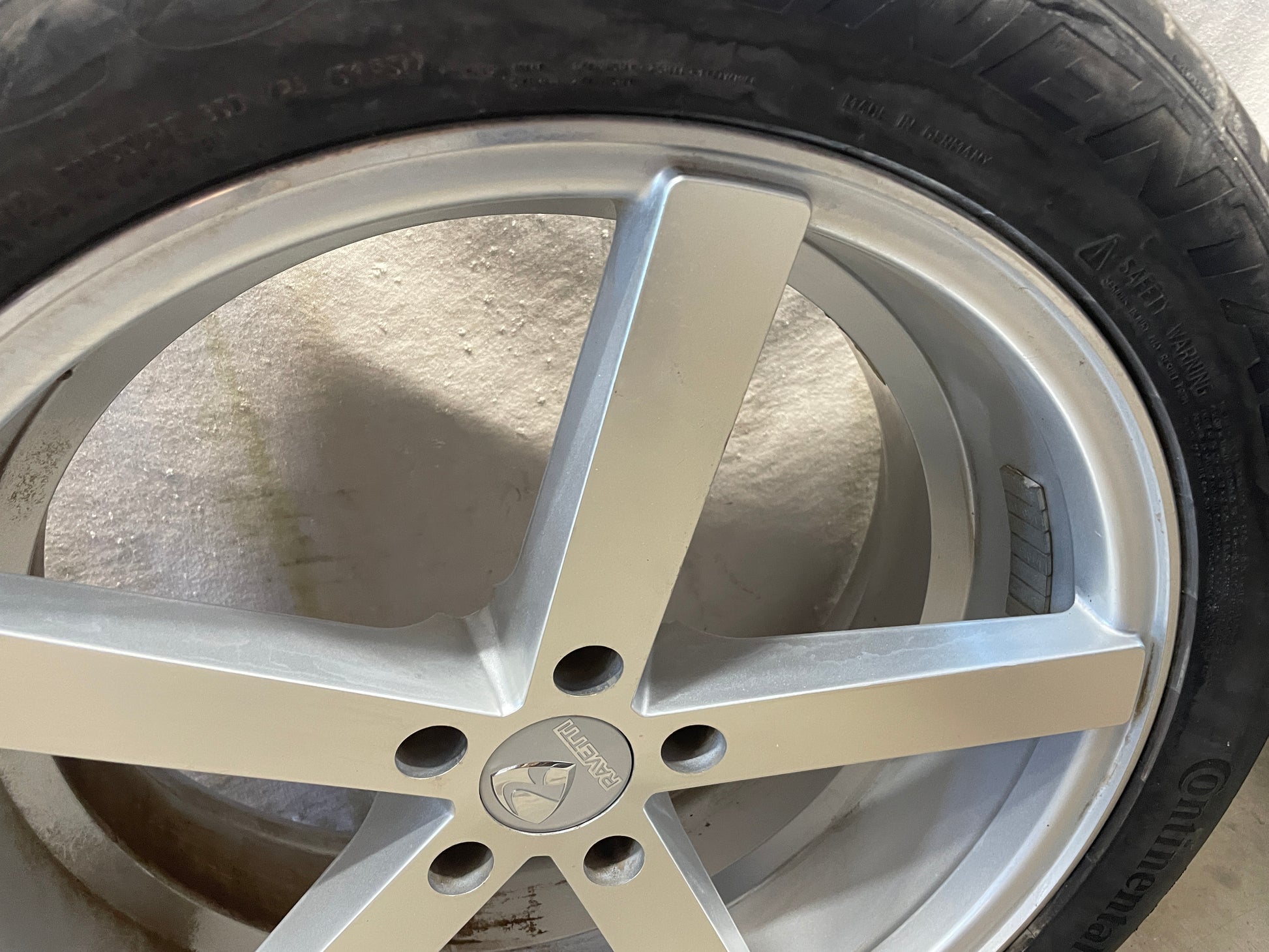 2012 Chevy Camaro SS Ravetti M13 Wheel and Tire Set 20X8.5 LOCAL PICK UP - Day's Parts Yard