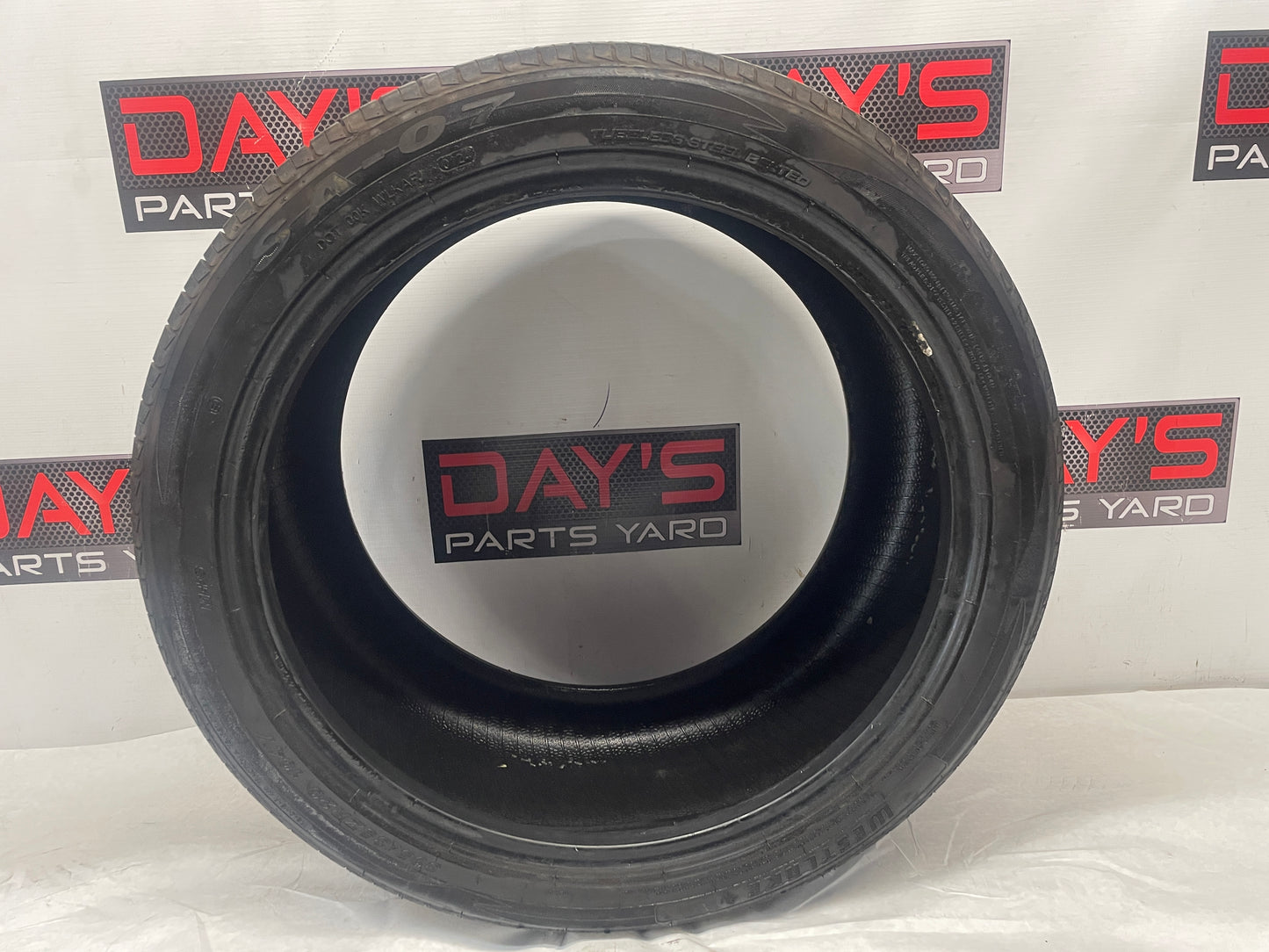 Tire West Lake SA-07 305/35ZR20 - Day's Parts Yard