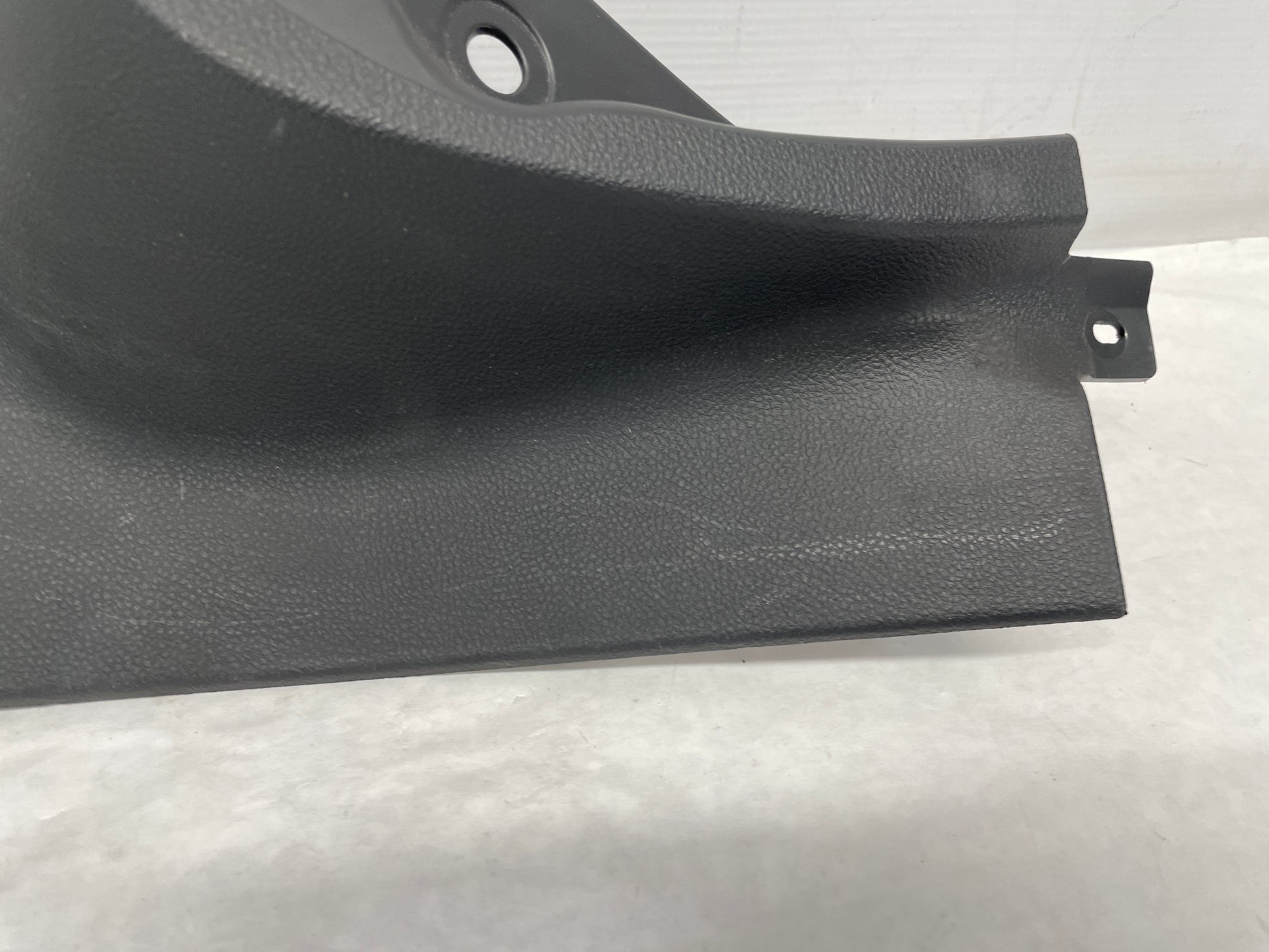 2009 Pontiac G8 GT LH Driver Rear Interior Sill Carpet Retainer OEM - Day's Parts Yard