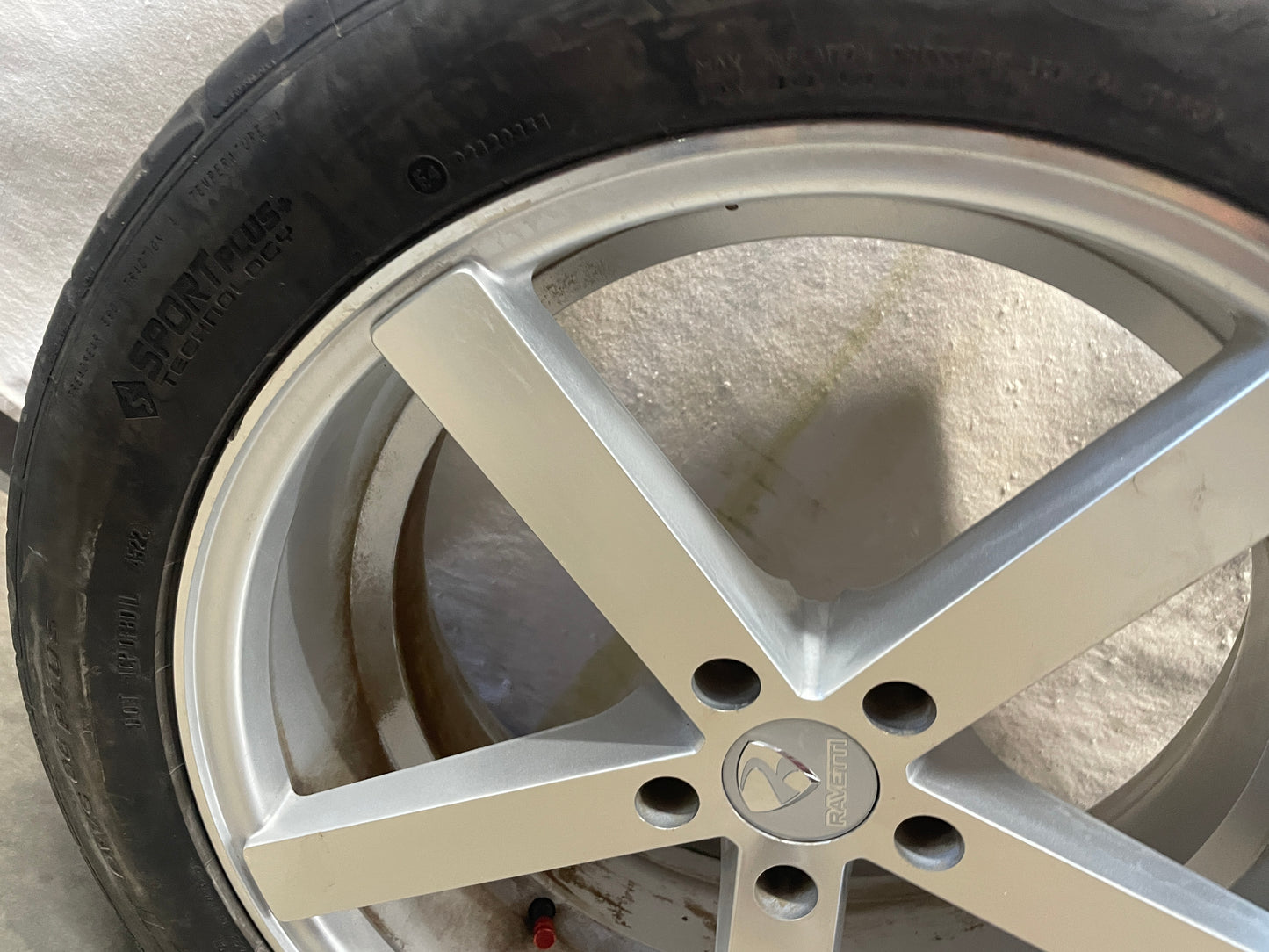2012 Chevy Camaro SS Ravetti M13 Wheel and Tire Set 20X8.5 LOCAL PICK UP - Day's Parts Yard