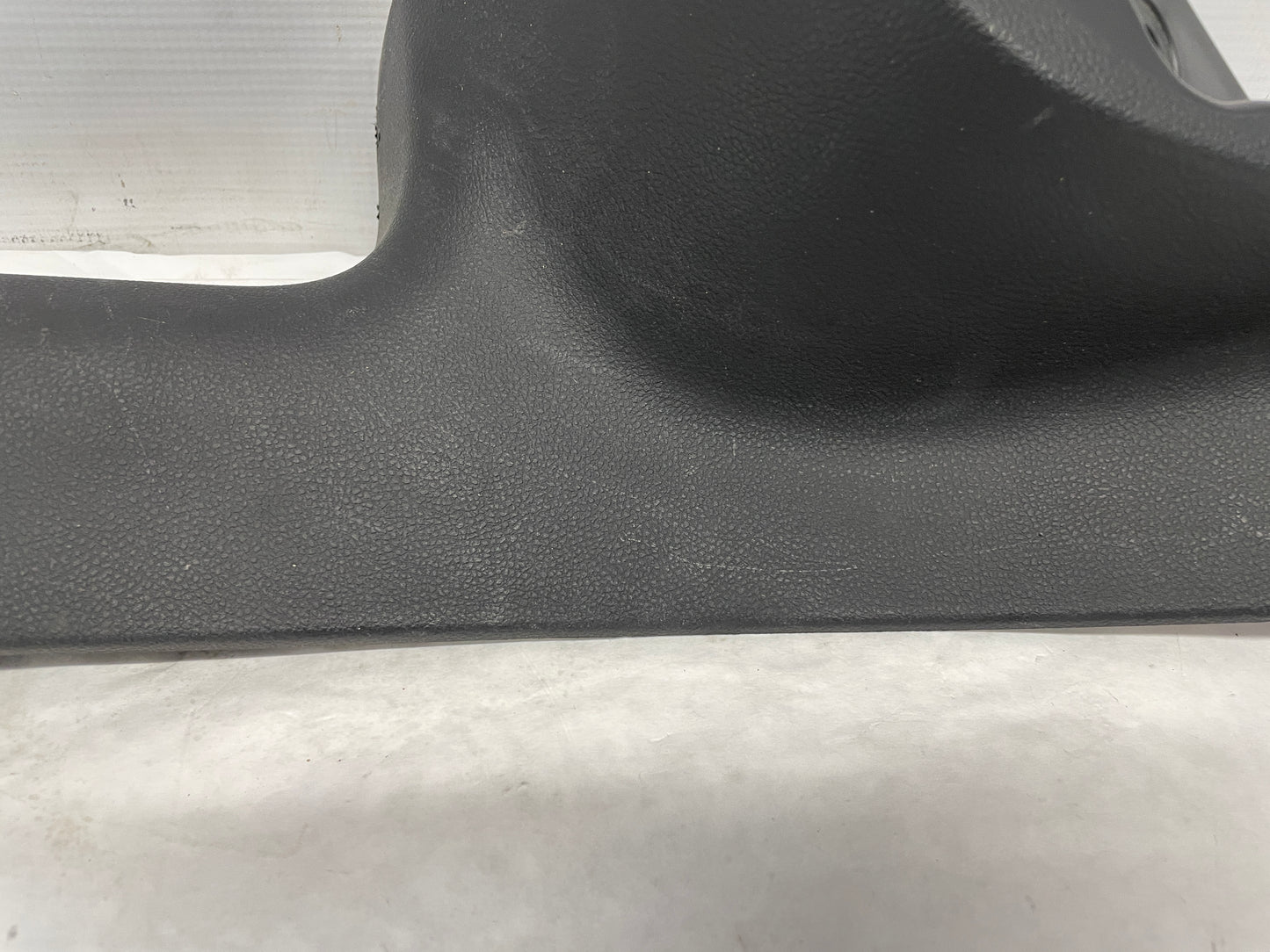 2009 Pontiac G8 GT LH Driver Rear Interior Sill Carpet Retainer OEM - Day's Parts Yard