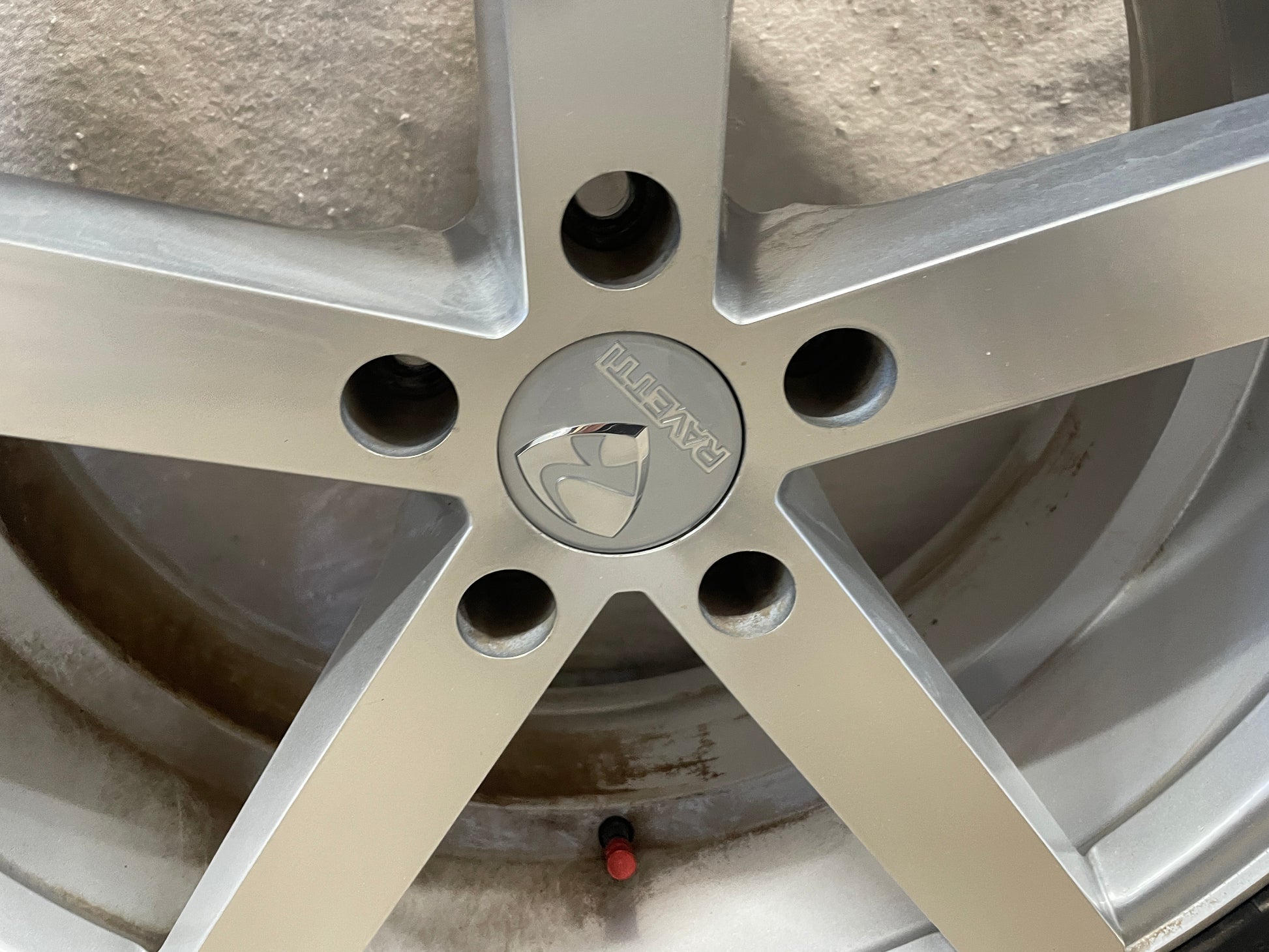 2012 Chevy Camaro SS Ravetti M13 Wheel and Tire Set 20X8.5 LOCAL PICK UP - Day's Parts Yard