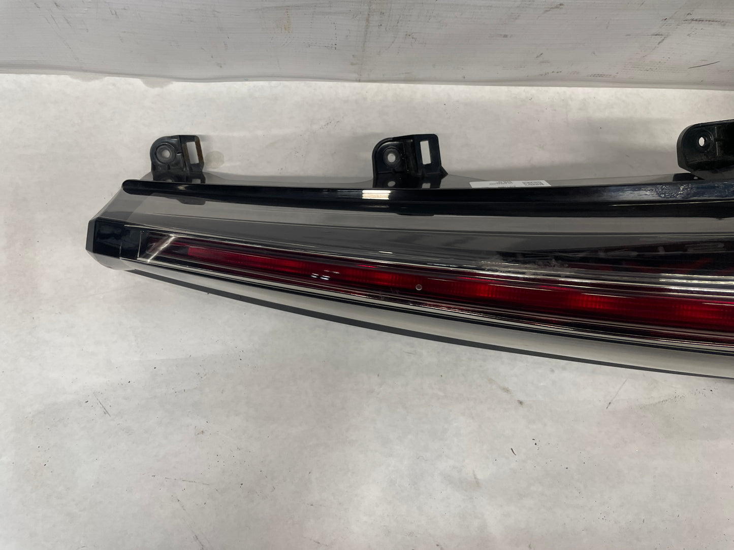 2018 Cadillac Escalade LH Driver Tailight Tail Light Lamp Assembly OEM